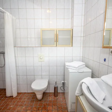 Apartment Dr.stumpfstrasse 24